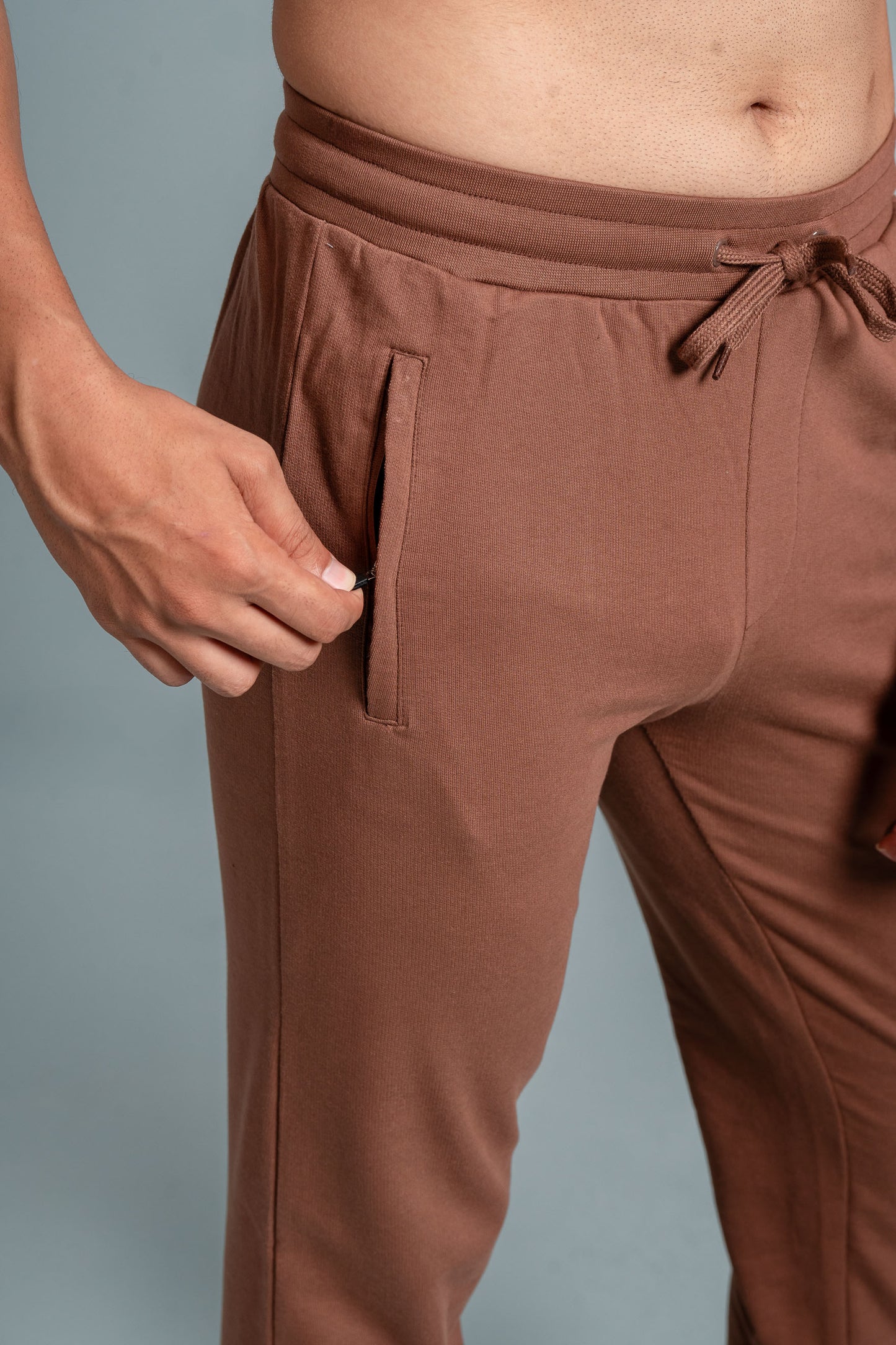 Men Combed Cotton Regular fit Jogger Camel