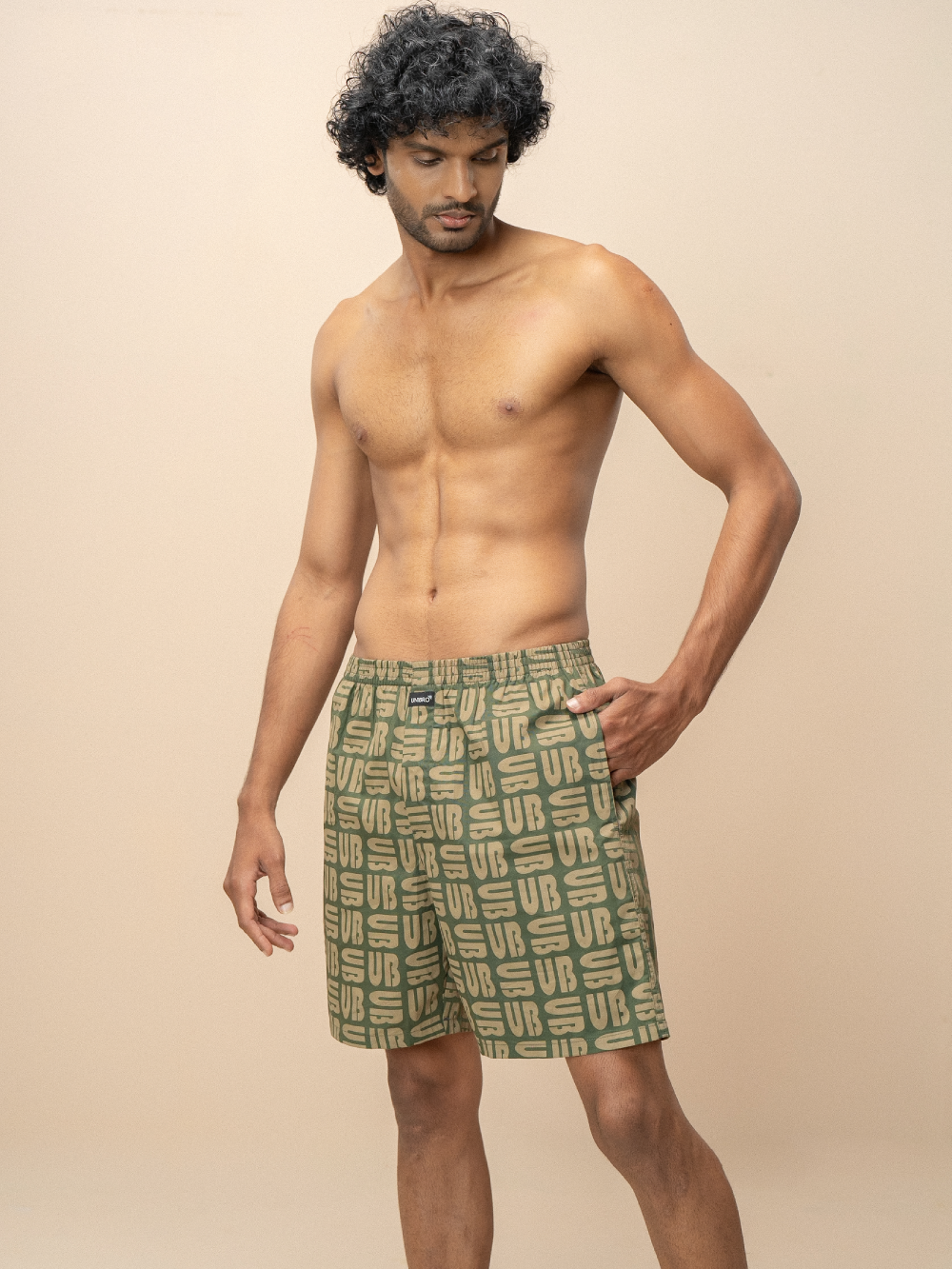Men 100% Combed Cotton Green Woven Printed Boxer Long Shorts WB49