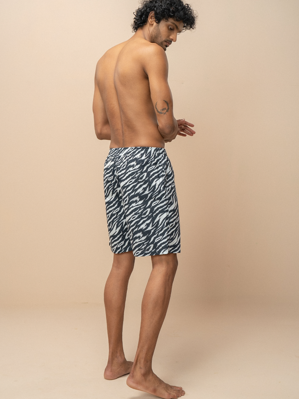 Men 100% Combed Cotton Navy Woven Printed Boxer Long Shorts WB56