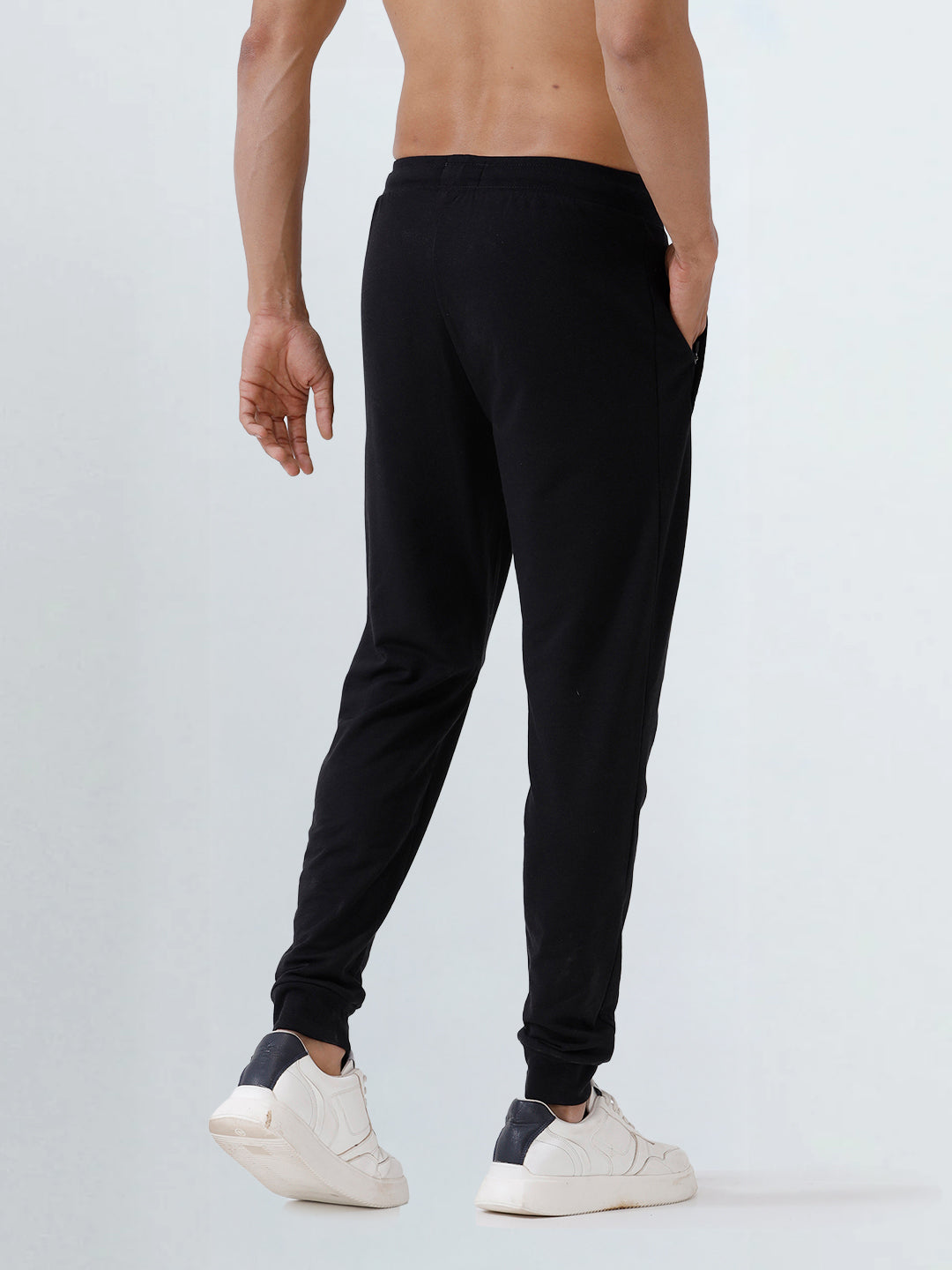 Men Combed Cotton Regular fit Jogger Black