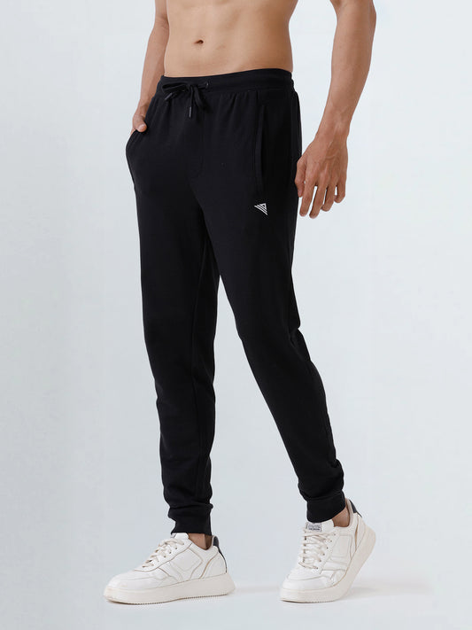 Men Combed Cotton Regular fit Jogger Black