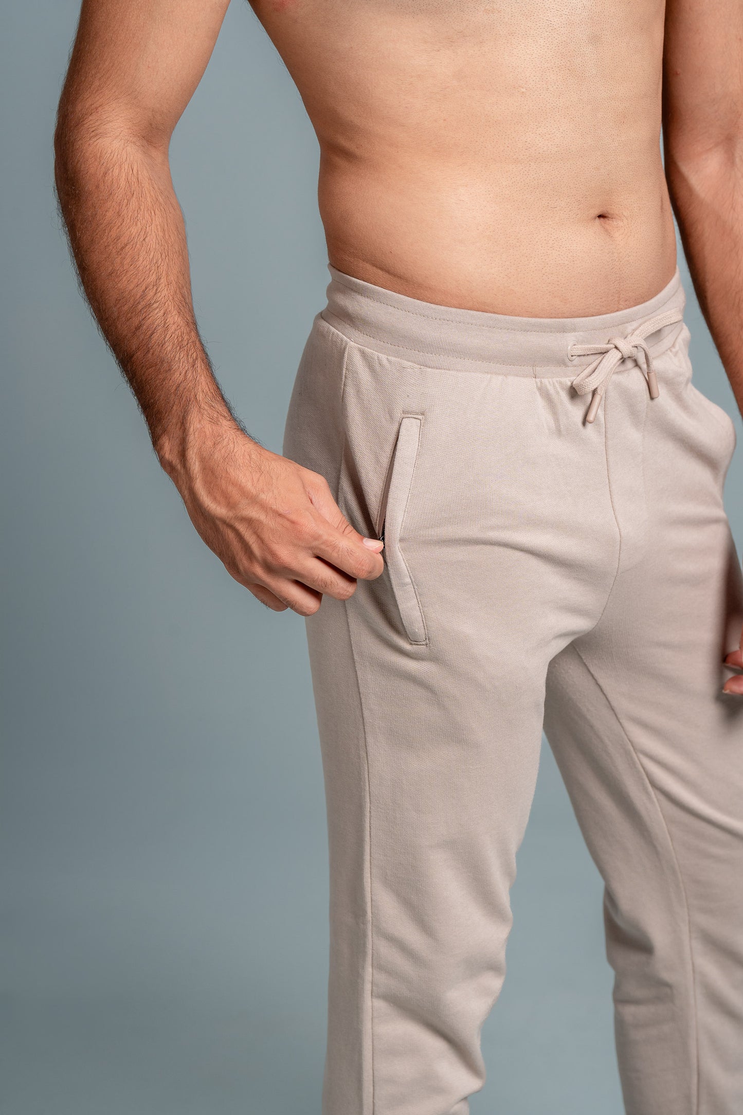 Men Combed Cotton Rich Jogger with Side Pockets Beige EJ7