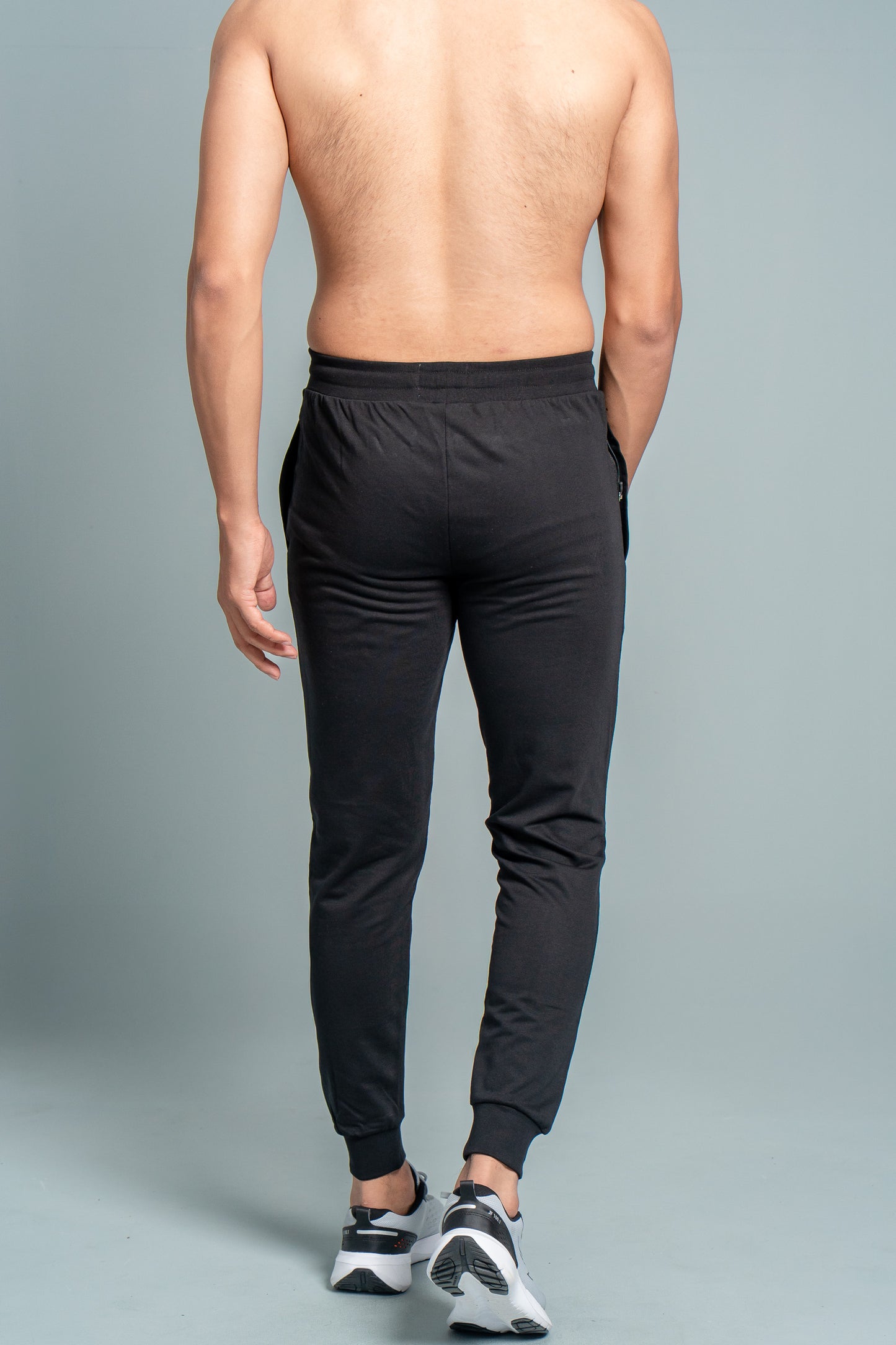 Men Combed Cotton Rich Jogger with Side Pockets Black JP3